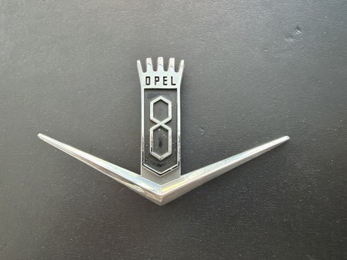 Opel emblem mit - v8,