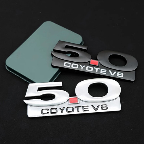 Metall coyote v8 emblem - coyote,